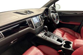 PORSCHE MACAN 3.0 V6 S SUV 5dr Petrol PDK 4WD Euro 6 (s/s) (340 ps) £9,4