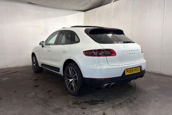 PORSCHE MACAN 3.0 V6 S SUV 5dr Petrol PDK 4WD Euro 6 (s/s) (340 ps) £9,4