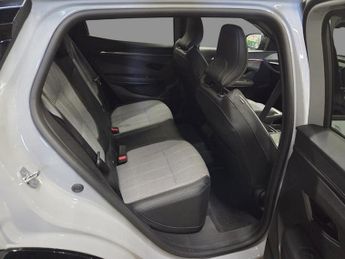 RENAULT MEGANE 60kWh launch edition Hatchback 5dr Electric Auto (220 ps) 3D Vie