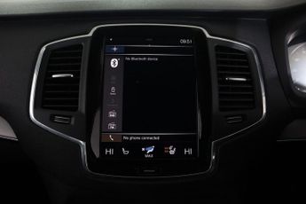 VOLVO XC90 2.0 B5 MHEV Momentum Auto 4WD Euro 6 (s/s) 5dr