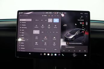 TESLA Model 3 Auto RWD 4dr