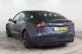 TESLA Model 3 Auto RWD 4dr