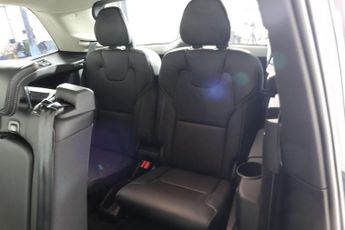 VOLVO XC90 2.0 B5 MHEV Ultimate Dark Auto 4WD Euro 6 (s/s) 5dr
