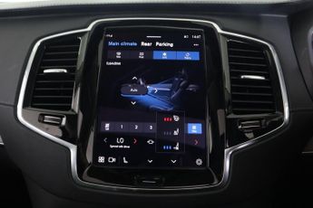 VOLVO XC90 2.0 B5 MHEV Ultimate Dark Auto 4WD Euro 6 (s/s) 5dr