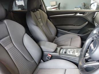 AUDI A3 1.4 TFSI CoD Sport Hatchback 3dr Petrol S Tronic Euro 6 (s/s) (1