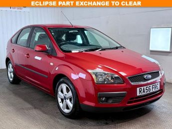 Ford Focus 1.8 Zetec Climate Hatchback 5dr Petrol Manual (169 g/km, 123 bhp