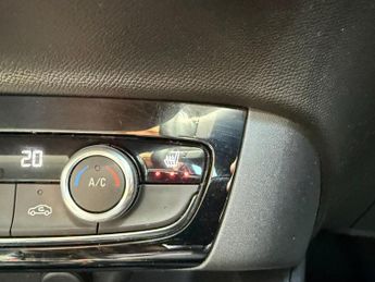 VAUXHALL Corsa Electric 50kWh Elite Nav Premium Hatchback 5dr Electric Auto (7.4Kw Charg