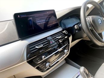 BMW 5 SERIES 2.0 530e 12kWh SE Touring 5dr Petrol Plug-in Hybrid Steptronic E