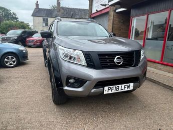NISSAN NAVARA 2.3 dCi Tekna Pickup Double Cab 4dr Diesel Auto 4WD Euro 6 (190 
