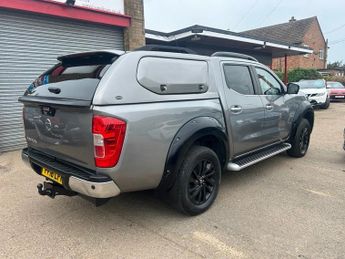 NISSAN NAVARA 2.3 dCi Tekna Pickup Double Cab 4dr Diesel Auto 4WD Euro 6 (190 