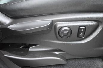 VAUXHALL MOKKA X 1.4i Turbo Elite SUV 5dr Petrol Auto Euro 6 (140 ps)