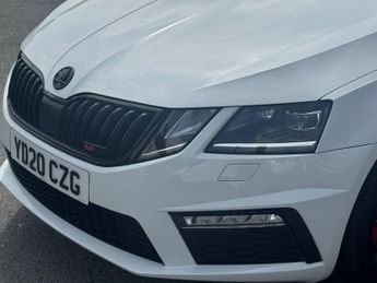 SKODA OCTAVIA 2.0 TSI GPF vRS Hatchback 5dr Petrol DSG Euro 6 (s/s) (245 ps)