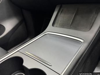 TESLA MODEL Y SUV 5dr Electric Auto RWD (346 ps)