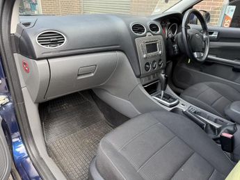 FORD FOCUS 1.6 Sport Hatchback 5 Door Petrol Automatic Blue 