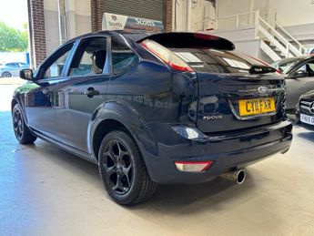 FORD FOCUS 1.6 Sport Hatchback 5 Door Petrol Automatic Blue 