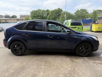 FORD FOCUS 1.6 Sport Hatchback 5 Door Petrol Automatic Blue 
