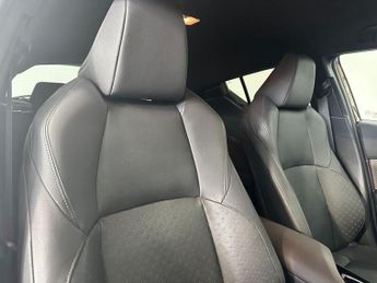 TOYOTA C-HR 1.8 VVT-h Excel SUV 5dr Petrol Hybrid CVT Euro 6 (s/s) (122 ps)