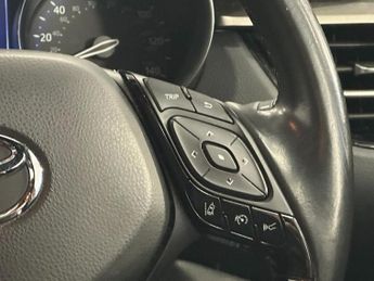 TOYOTA C-HR 1.8 VVT-h Excel SUV 5dr Petrol Hybrid CVT Euro 6 (s/s) (122 ps)