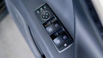 TESLA MODEL X 75D (Dual Motor) SUV 5dr Electric Auto 4WDE (328 bhp)