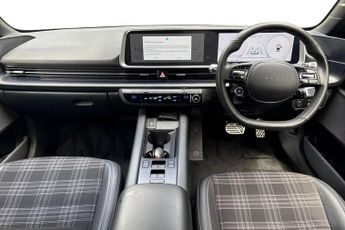 HYUNDAI IONIQ 6 77.4kWh First Edition Saloon 4dr Electric Auto AWD (325 ps)