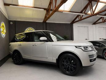 LAND ROVER RANGE ROVER 4.4 SD V8 Vogue SE SUV 5dr Diesel Auto 4WD Euro 5 (339 ps)