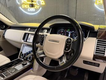 LAND ROVER RANGE ROVER 4.4 SD V8 Vogue SE SUV 5dr Diesel Auto 4WD Euro 5 (339 ps)