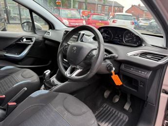 PEUGEOT 208 1.6 e-HDi Allure Hatchback 5dr Diesel Manual Euro 5 (s/s) (92 ps