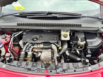 PEUGEOT 3008 1.6 HDi Active SUV 5dr Diesel Manual Euro 5 (115 ps)