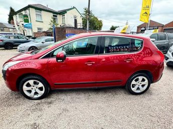 PEUGEOT 3008 1.6 HDi Active SUV 5dr Diesel Manual Euro 5 (115 ps)