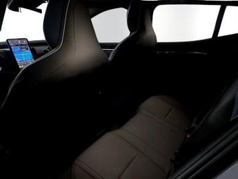 VOLVO EX30 Twin Performance 69kWh Plus SUV 5dr Electric Auto AWD (428 ps)