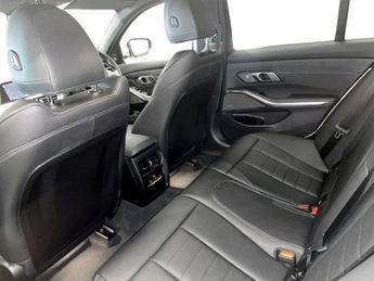 BMW 3 SERIES 2.0 320i M Sport Saloon 4dr Petrol Auto Euro 6 (s/s) (184 ps)