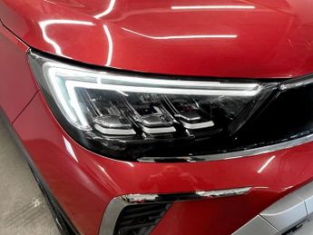 VAUXHALL CROSSLAND 1.2 Turbo Ultimate SUV 5dr Petrol Auto Euro 6 (s/s) (130 ps)