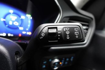 FORD KUGA 2.5 EcoBoost Duratec 14.4kWh Titanium SUV 5dr Petrol Plug-in Hyb