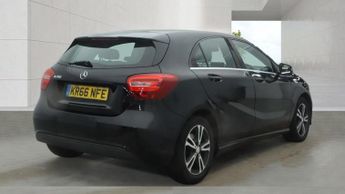 MERCEDES-BENZ A-CLASS 1.6 A180 SE Hatchback 5dr Petrol 7G-DCT Euro 6 (s/s) (122 ps)