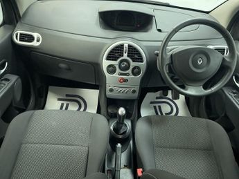 RENAULT GRAND MODUS 1.2 TCe Dynamique MPV 5dr Petrol Manual Euro 5 (100 ps) - AA INS