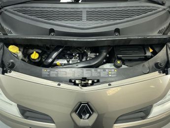 RENAULT GRAND MODUS 1.2 TCe Dynamique MPV 5dr Petrol Manual Euro 5 (100 ps) - AA INS