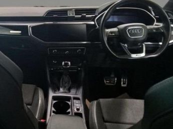 AUDI Q3 1.5 TFSI CoD 35 Black Edition SUV 5dr Petrol S Tronic Euro 6 (s/