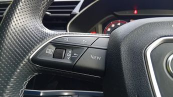 AUDI Q3 1.5 TFSI CoD 35 Black Edition SUV 5dr Petrol S Tronic Euro 6 (s/