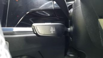 AUDI Q3 1.5 TFSI CoD 35 Black Edition SUV 5dr Petrol S Tronic Euro 6 (s/