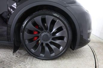 TESLA MODEL Y (Dual Motor) Performance Auto 4WDE 5dr