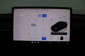 TESLA MODEL Y (Dual Motor) Performance Auto 4WDE 5dr