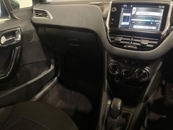 PEUGEOT 208 1.2 VTi Active Hatchback 5dr Petrol Manual Euro 5 (82 ps)