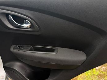 RENAULT KADJAR 1.5 dCi Expression + SUV 5dr Diesel EDC Euro 6 (s/s) (110 ps)