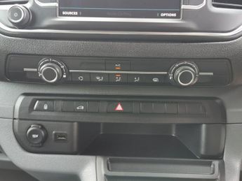 PEUGEOT E-EXPERT e 1000 75kWh Professional Long Panel Van 6dr Electric Auto LWB (