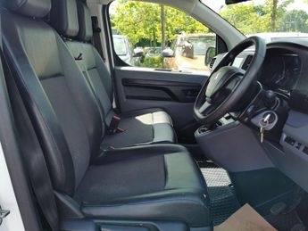 PEUGEOT EXPERT 2.0 BlueHDi 1400 Professional Standard Panel Van 6dr Diesel Manu