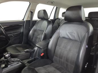 SKODA OCTAVIA 2.0 TDI Laurin & Klement Estate 5dr Diesel DSG Euro 4 (140 ps)