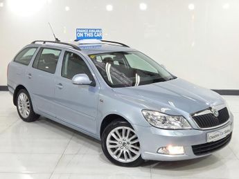 SKODA OCTAVIA 2.0 TDI Laurin & Klement Estate 5dr Diesel DSG Euro 4 (140 ps)