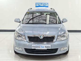 SKODA OCTAVIA 2.0 TDI Laurin & Klement Estate 5dr Diesel DSG Euro 4 (140 ps)
