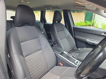 VOLVO V50 1.6D DRIVe SE Estate 5dr Diesel Manual Euro 4 (s/s) (109 ps)