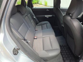 VOLVO V50 1.6D DRIVe SE Estate 5dr Diesel Manual Euro 4 (s/s) (109 ps)